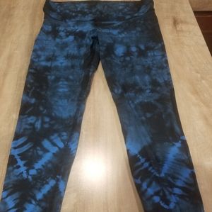 Electric rose leggings